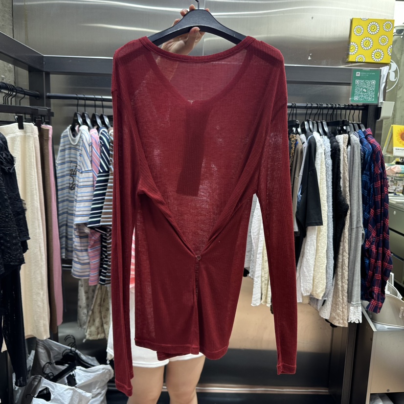 RUNWAY-런웨이韓國代購㊣女裝新品熱賣推薦人氣真品長袖T恤RUNWAY長袖T恤