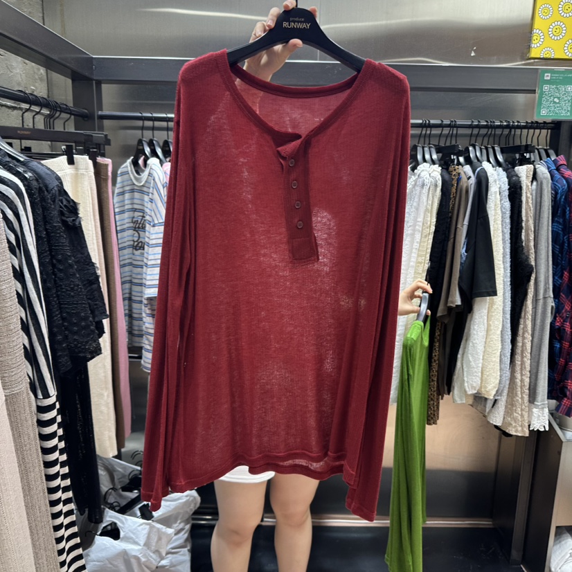 RUNWAY-런웨이韓國代購㊣女裝新品熱賣推薦人氣真品長袖T恤RUNWAY長袖T恤圖色2