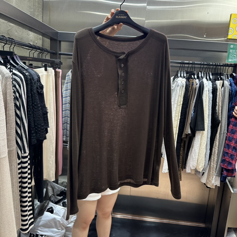 RUNWAY-런웨이韓國代購㊣女裝新品熱賣推薦人氣真品長袖T恤RUNWAY長袖T恤圖色3