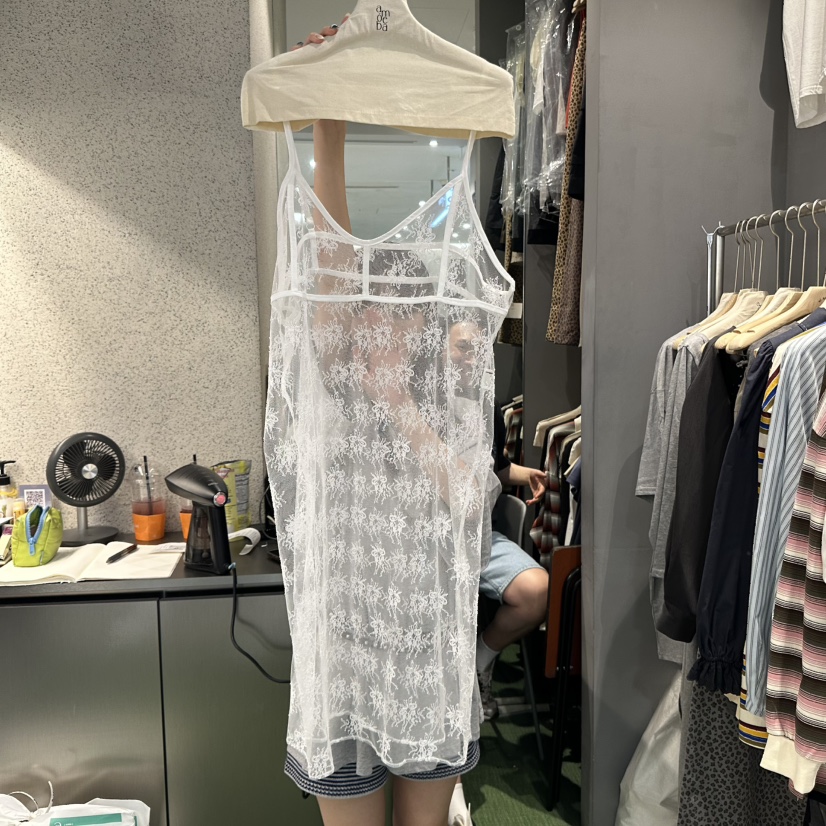 AMOEBA東大門㊣直郵女裝新品時尚熱賣真品推薦人氣職業連衣裙AMOEBA連衣裙