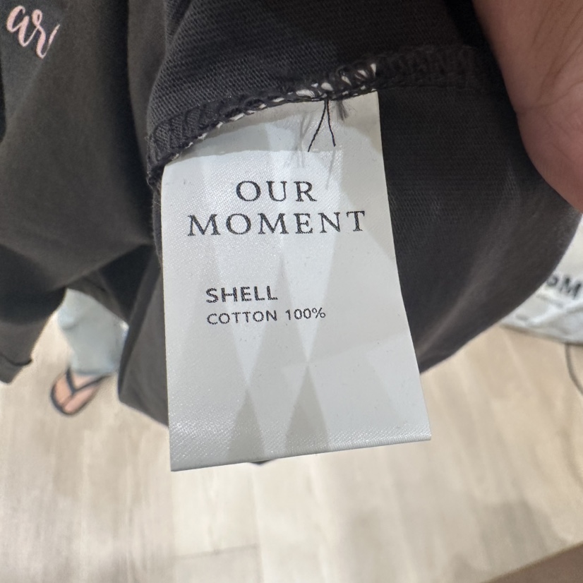 OURMOMENT東大門㊣直郵女裝新品職業時尚熱賣人氣25秋夏T恤OURMOMENTT恤