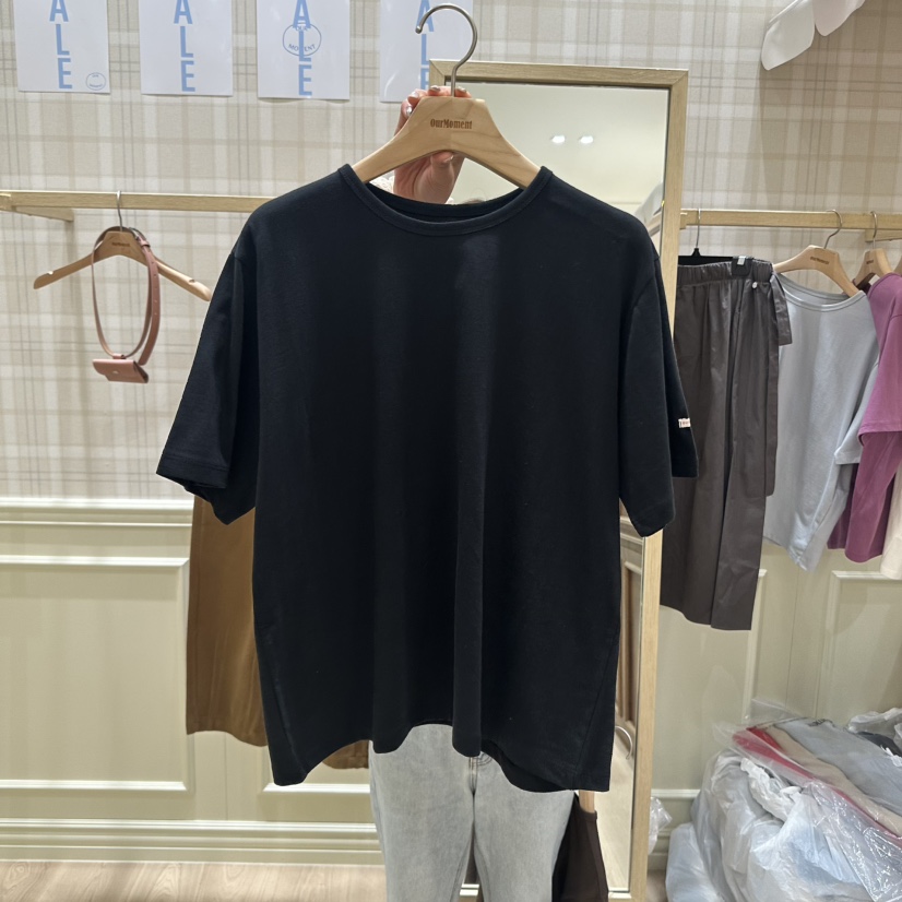 OURMOMENT東大門㊣代購女士新品時尚職業真品推薦人氣熱賣T恤OURMOMENTT恤圖色7