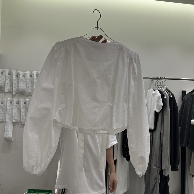 BAIE.38韓國代購㊣女裝新品推薦時尚熱賣真品人氣襯衫蕾絲衫BAIE.38襯衫/蕾絲衫