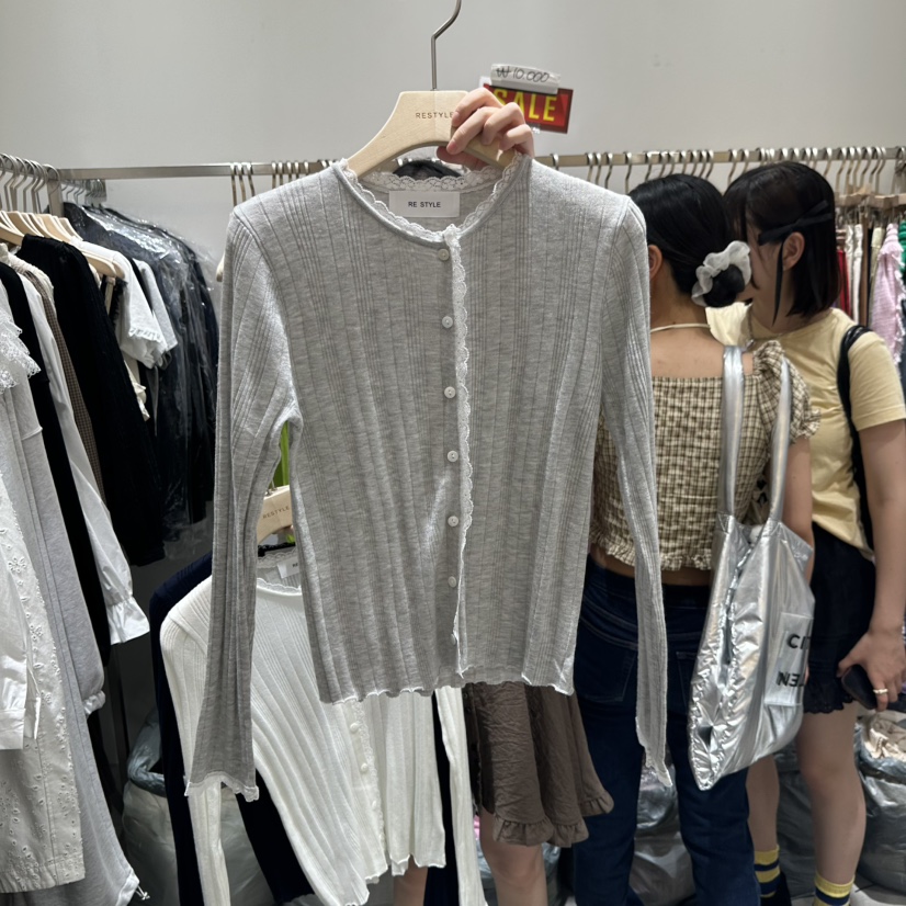 RE STYLE-Q韓國直郵㊣女士新款時尚25秋夏長袖T恤蕾絲開衫RE STYLE長袖T恤