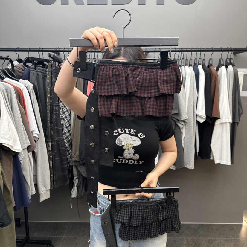 CREDITO東大門㊣代購女士新品真品休閑熱賣推薦時尚25秋夏短裙But ton/BOUTIQUE SEOUL短裙圖色2