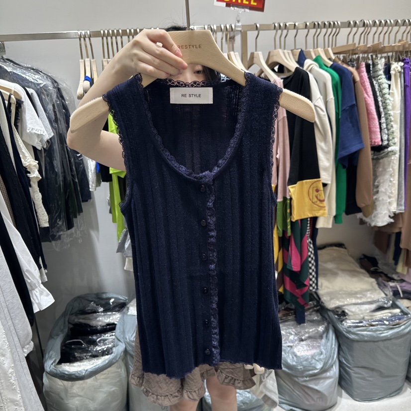 RE STYLE-Q東大門㊣代購女士新品推薦休閑時尚吊帶背心蕾絲RE STYLE吊帶/背心圖色2