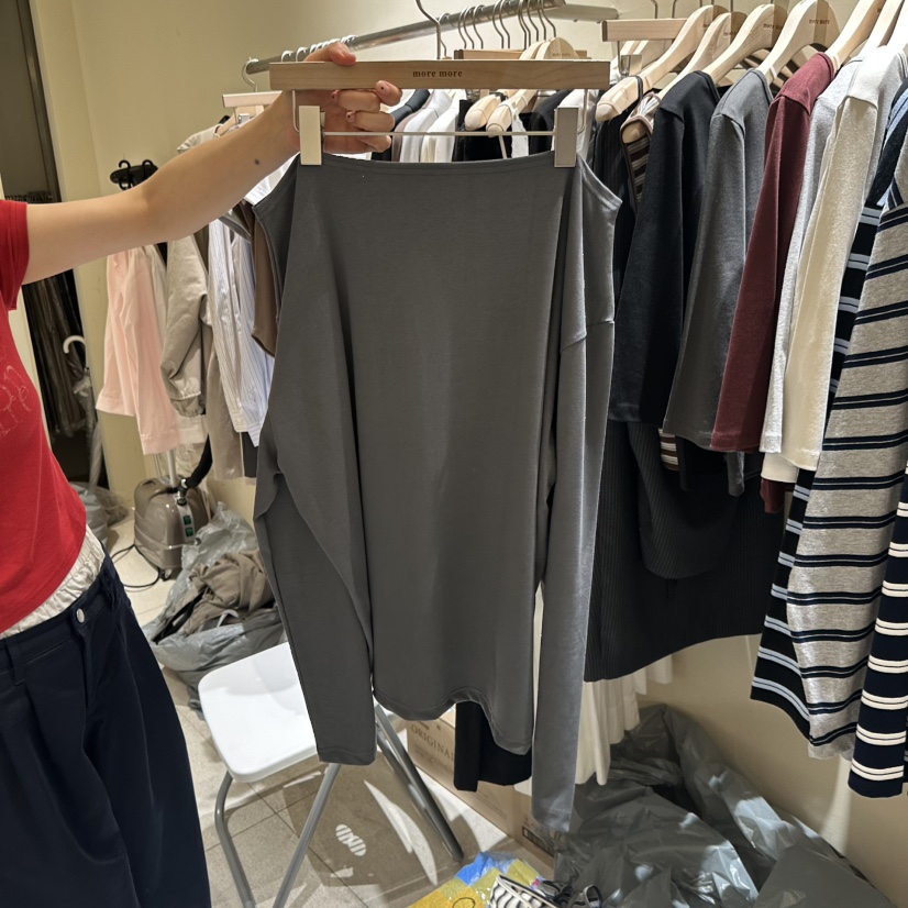 MOREMORE東大門㊣直郵女裝新款熱賣推薦真品人氣休閑長袖T恤more more長袖T恤圖色2