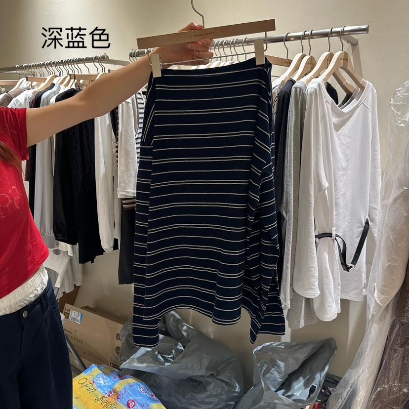 MOREMORE東大門㊣直郵女裝新款熱賣休閑職業人氣長袖T恤條紋more more長袖T恤圖色2