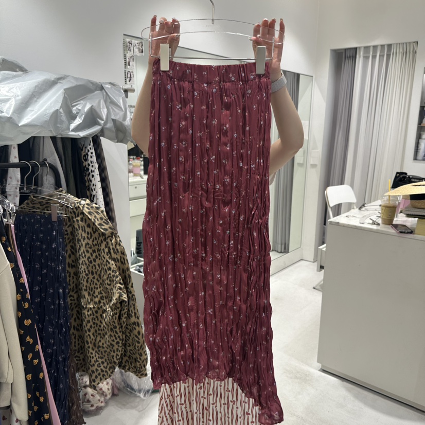 COMBO東大門㊣代購女裝新款25秋夏真品時尚熱賣長裙復古褶皺COM_BO長裙圖色1