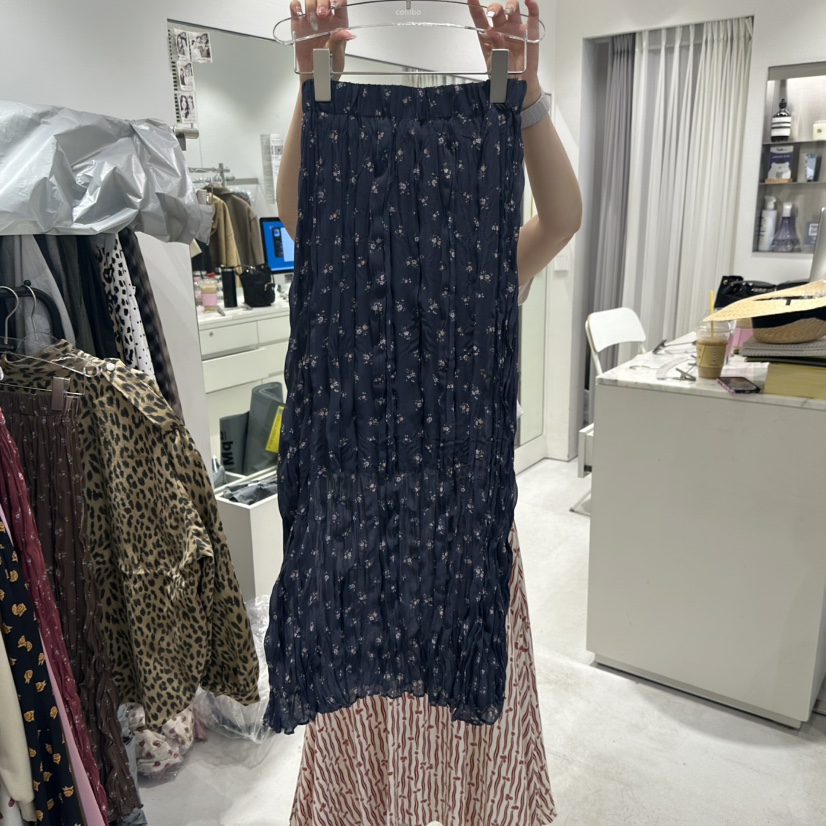 COMBO東大門㊣代購女裝新款25秋夏真品時尚熱賣長裙復古褶皺COM_BO長裙圖色2
