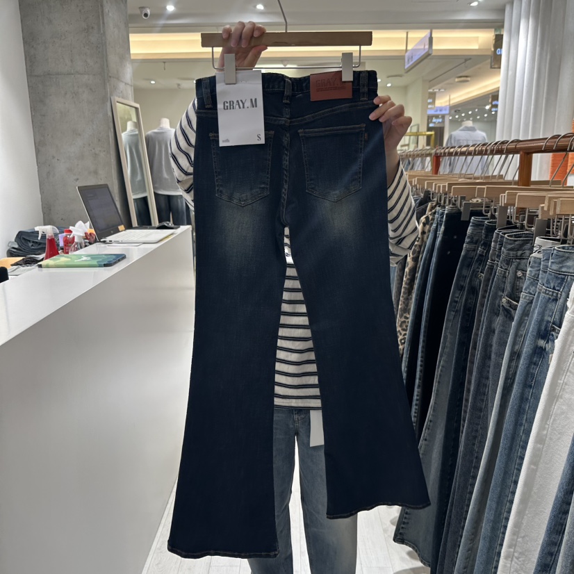 GRAYMELLOW韓國代購㊣女士新品推薦人氣熱賣職業休閑牛仔褲GRAYMELLOW牛仔褲