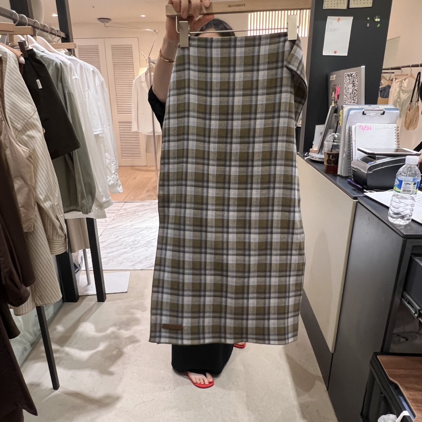 SELF SERVICE東大門㊣直郵女士新品推薦人氣熱賣圍巾披肩格紋SELF SERVICE圍巾/披肩圖色2