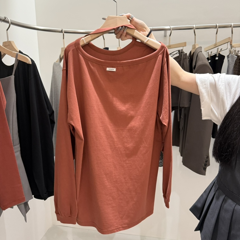 URBANSTORY/REMAKING東大門㊣直郵女士新品真品長袖T恤鏤空BAGUETTE-P長袖T恤