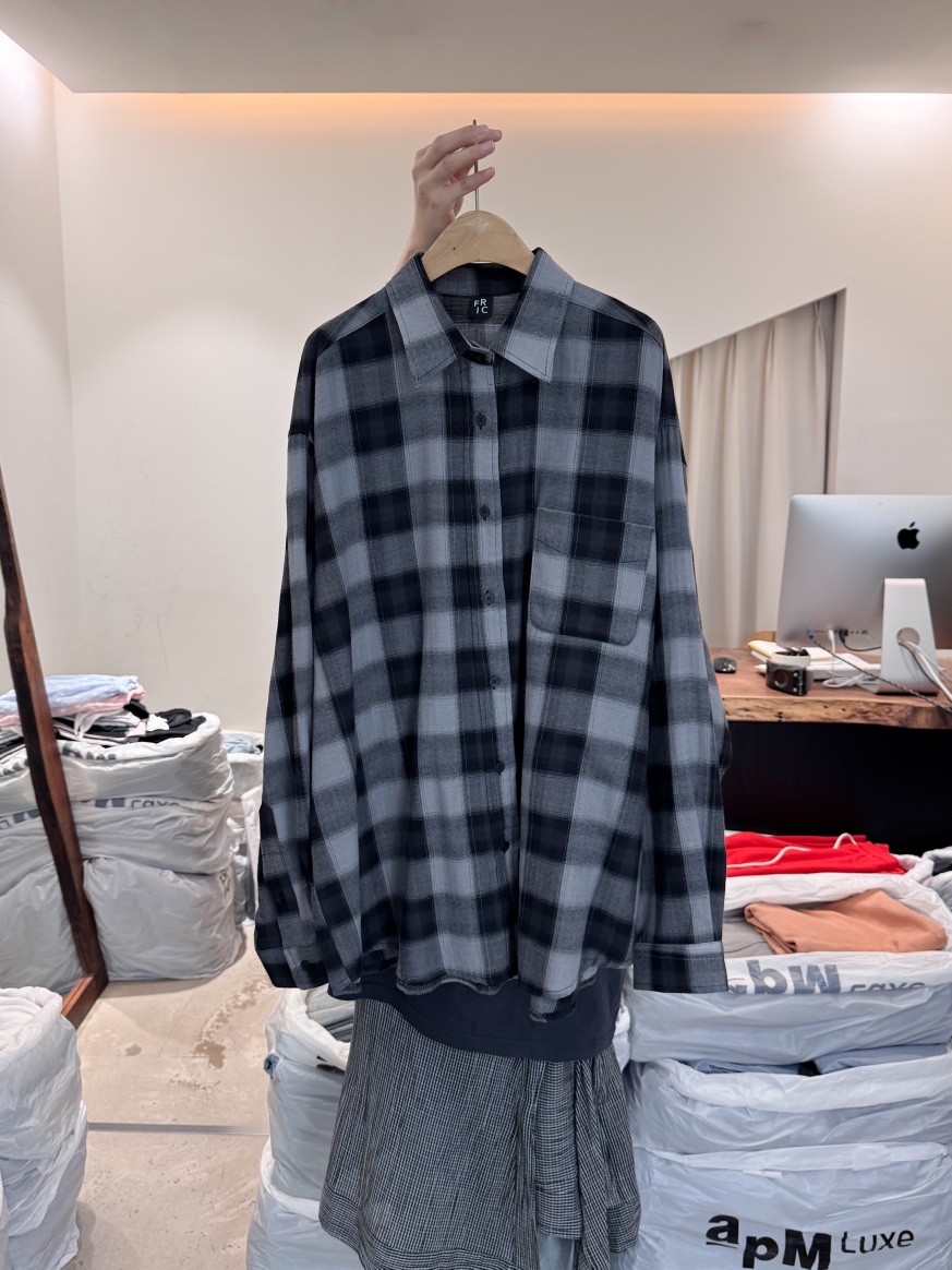 FRIC東大門㊣代購女士新品25秋冬職業時尚真品襯衫蕾絲衫格紋FRIC襯衫/蕾絲衫圖色2