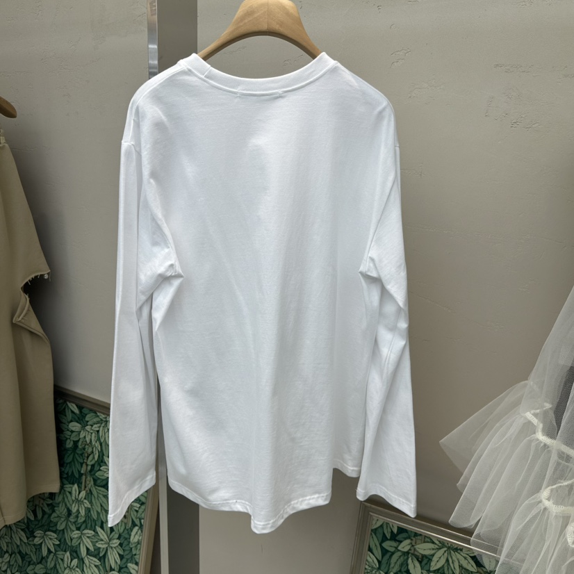 FORMING-P韓國代購㊣女士新品推薦真品職業25秋冬熱賣長袖T恤FORMING長袖T恤