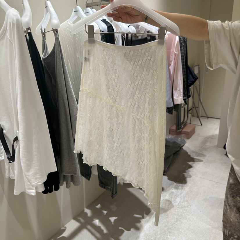 MOREMORE東大門㊣直郵女士新品時尚25秋冬休閑半身裙中短裙more more半身裙/中短裙