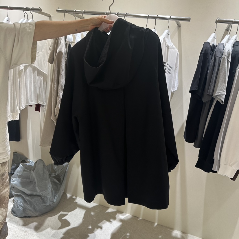 MOREMORE韓國直郵㊣女士新款人氣推薦職業時尚休閑夾克連帽more more夾克