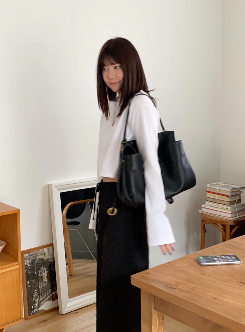COURGETTE韓國直郵㊣女士新品真品25秋冬推薦熱賣長袖T恤短款COURGETTE長袖T恤