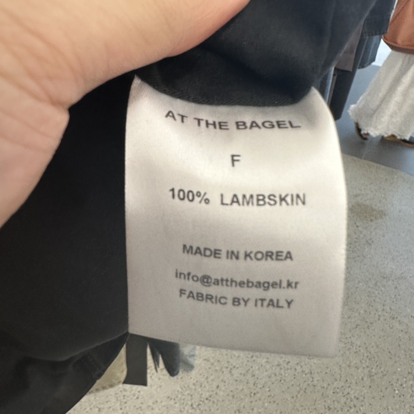 AT THE BAGEL東大門㊣實拍女裝新款真品推薦25秋冬時尚皮衣AT THE BAGEL皮衣