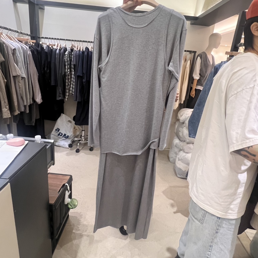 SELF SERVICE韓國代購㊣女士新品推薦休閑熱賣真品套裝套裝SELF SERVICE套裝