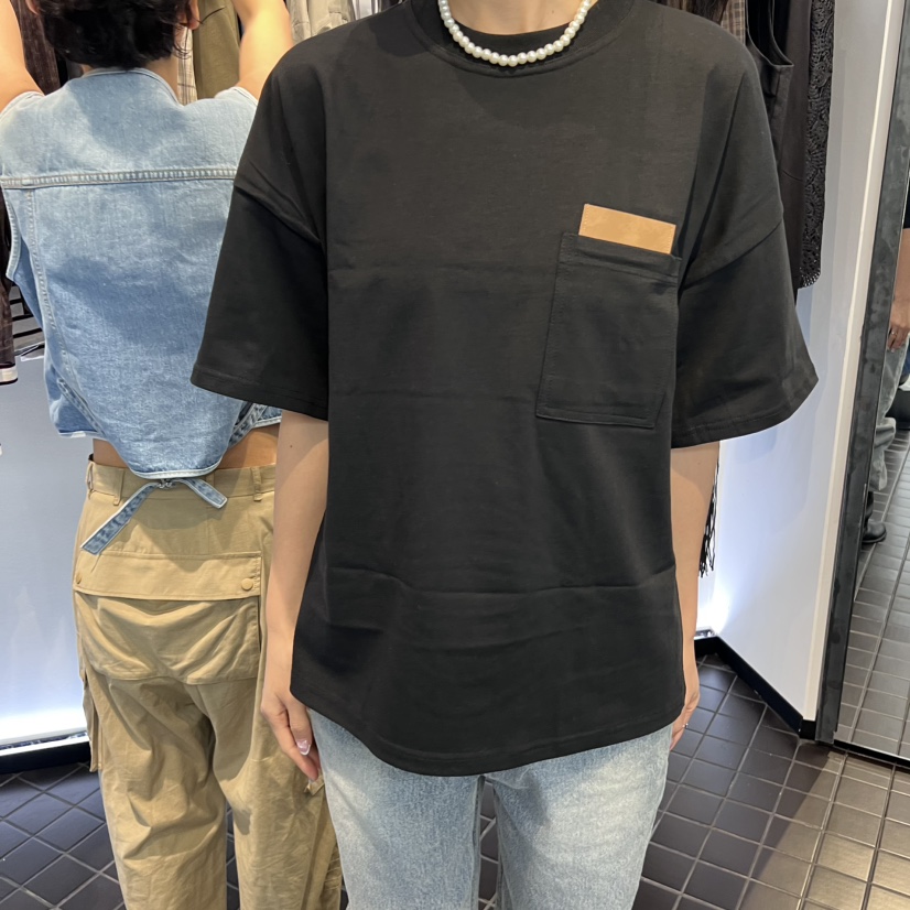 OUS/INCH-L東大門㊣實拍女裝新款真品人氣25秋冬時尚T恤口袋OUS/INCHT恤圖色3