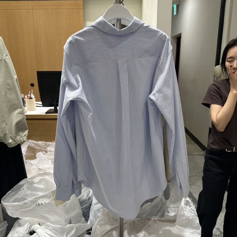 THE SIGNATURE韓國直郵㊣女裝新款休閑職業人氣襯衫蕾絲衫THE SIGNATURE襯衫/蕾絲衫