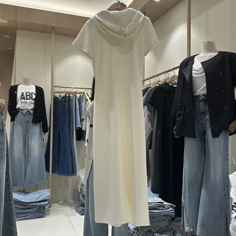 VINTAGE VIBE韓國代購㊣女裝新款25秋冬職業人氣連衣裙連帽VINTAGE VIBE連衣裙