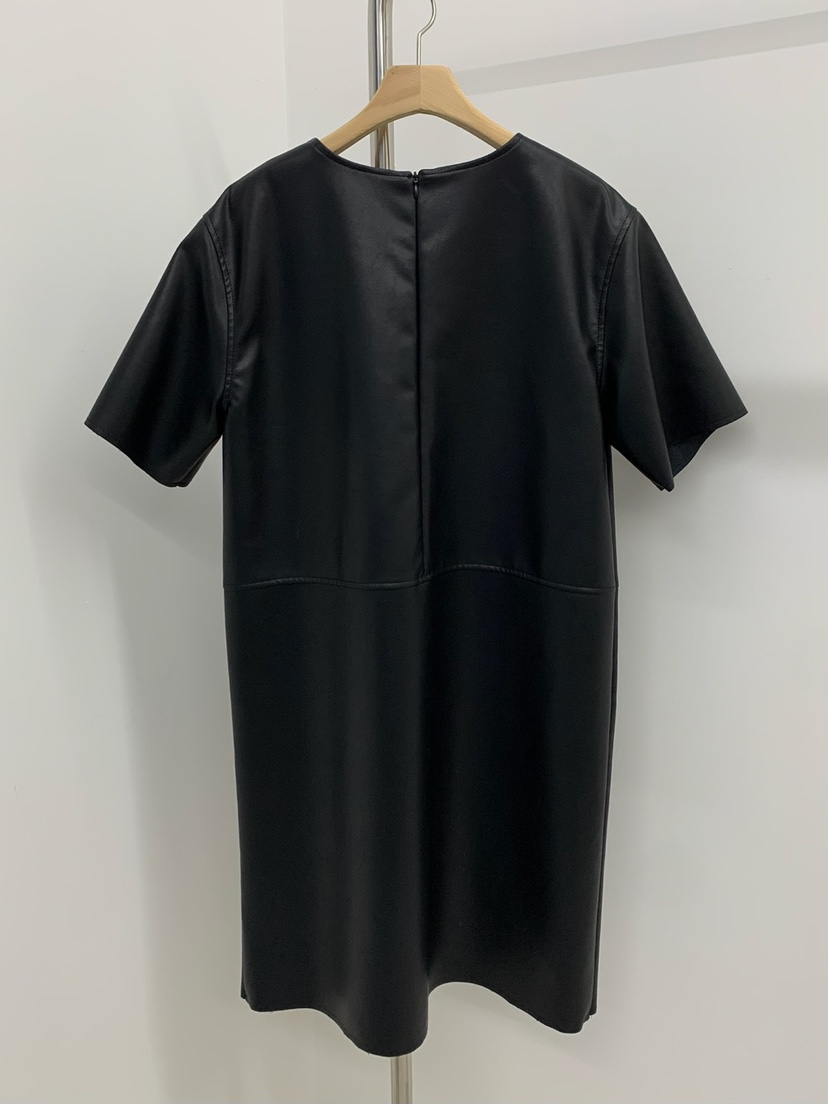 LOVE MY SANTA東大門㊣直郵女裝新品推薦25秋冬連衣裙皮革Santa/LOVE MY SANTA連衣裙