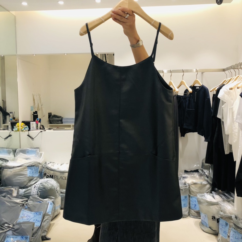 RICH SISTER東大門㊣直郵女裝新款25秋冬連衣裙不含內搭皮革RICH SISTER連衣裙圖色3