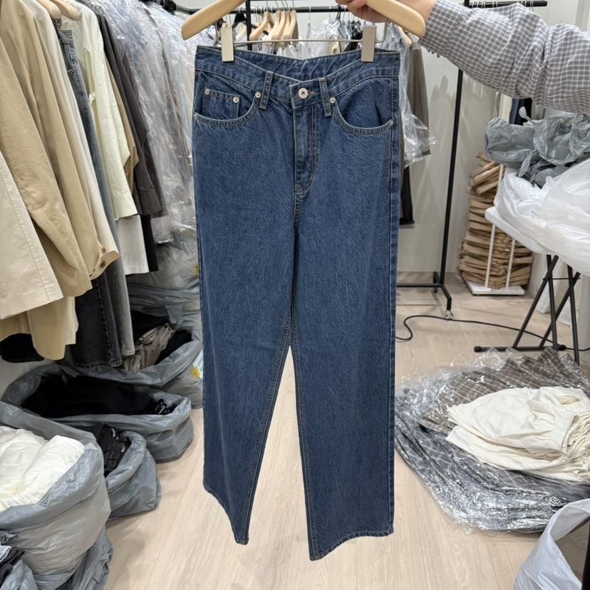 NOTTINGHAM東大門㊣代購女裝新品時尚職業人氣熱賣推薦牛仔褲NOTTINGHAM牛仔褲