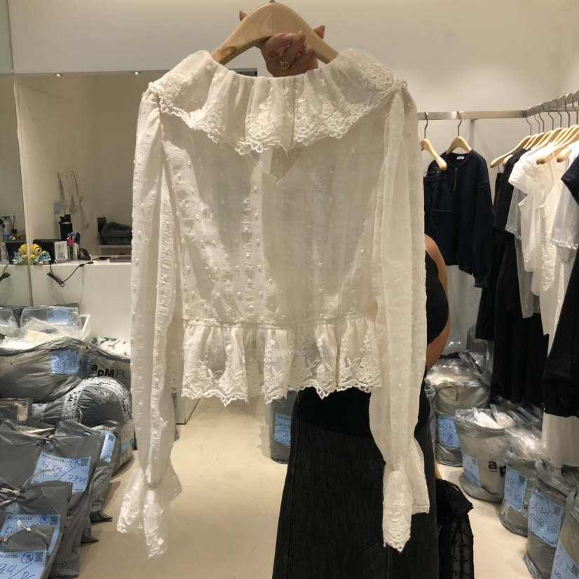 RICH SISTER韓國直郵㊣女裝新款職業襯衫蕾絲衫泡泡袖蕾絲RICH SISTER襯衫/蕾絲衫