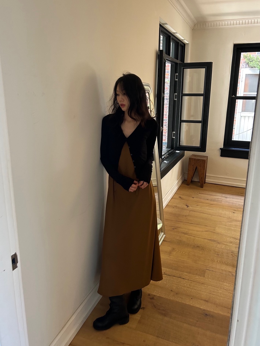 ME MO東大門㊣實拍女裝新品真品推薦熱賣職業25秋冬針織衫ME MO針織衫