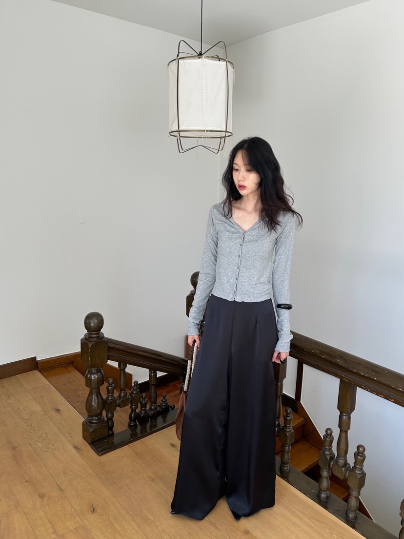 ME MO東大門㊣實拍女裝新品真品推薦熱賣職業25秋冬針織衫ME MO針織衫