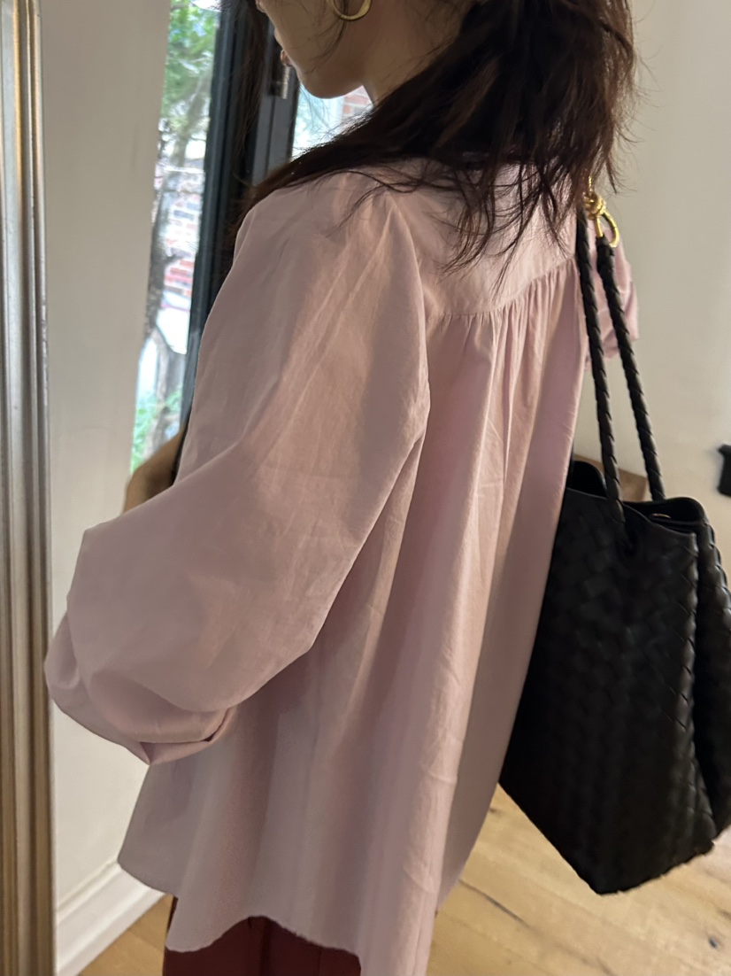 ME MO東大門㊣代購女裝新款職業襯衫蕾絲衫不含腰帶荷葉邊ME MO襯衫/蕾絲衫