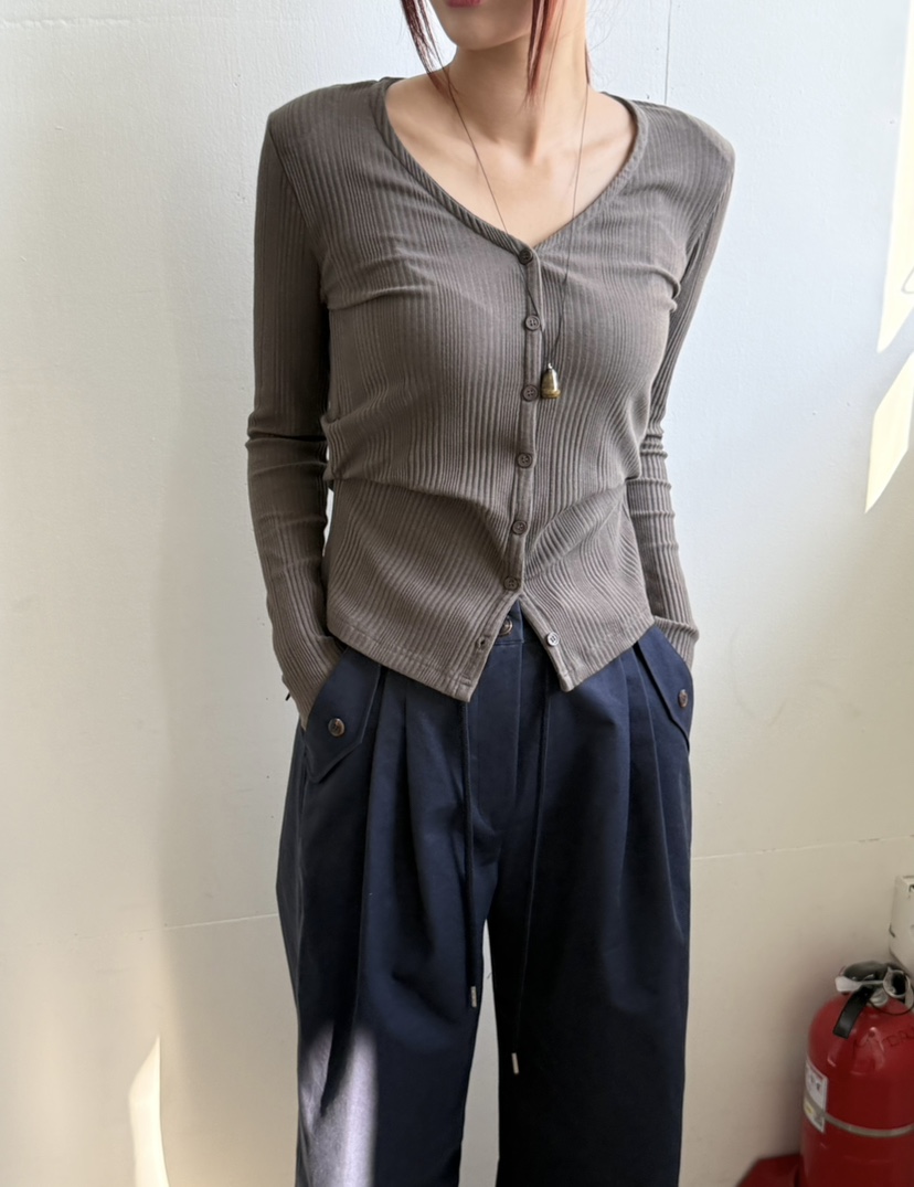 OVER NEAR韓國直郵㊣女士新品人氣職業25秋冬熱賣休閑長袖T恤OVER NEAR長袖T恤