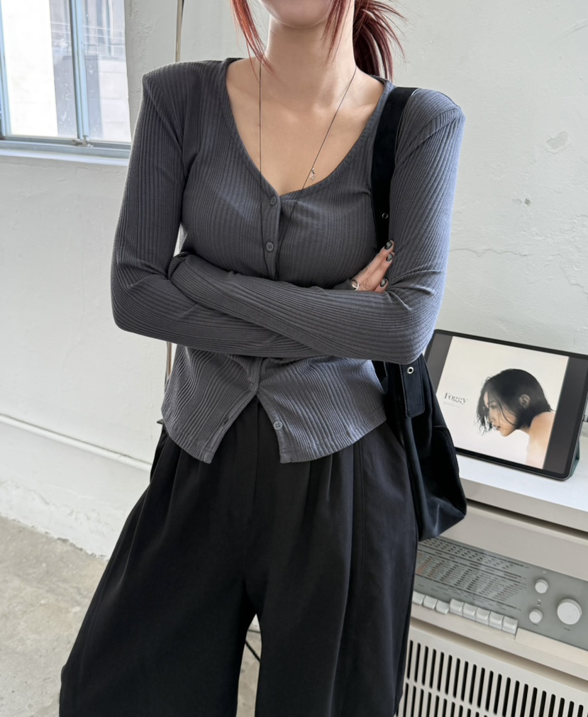 OVER NEAR韓國直郵㊣女士新品人氣職業25秋冬熱賣休閑長袖T恤OVER NEAR長袖T恤
