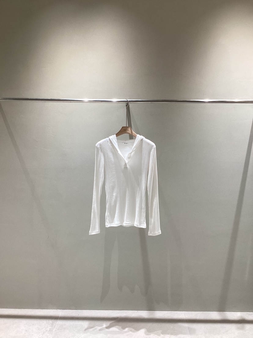 NEAR LEAP-P韓國代購㊣女士新品真品人氣熱賣職業長袖T恤NEAR LEAP長袖T恤圖色2