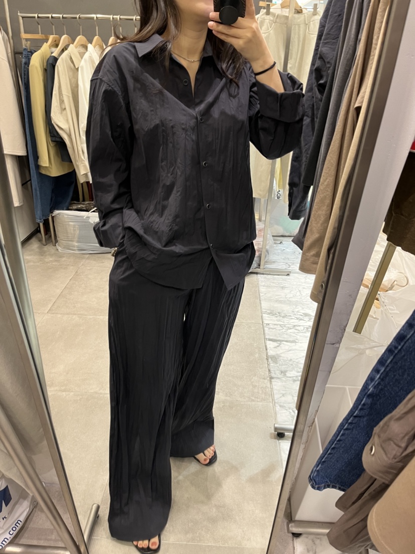 DARAK韓國代購㊣女士新品熱賣人氣職業真品時尚襯衫蕾絲衫褶皺DARAK襯衫/蕾絲衫