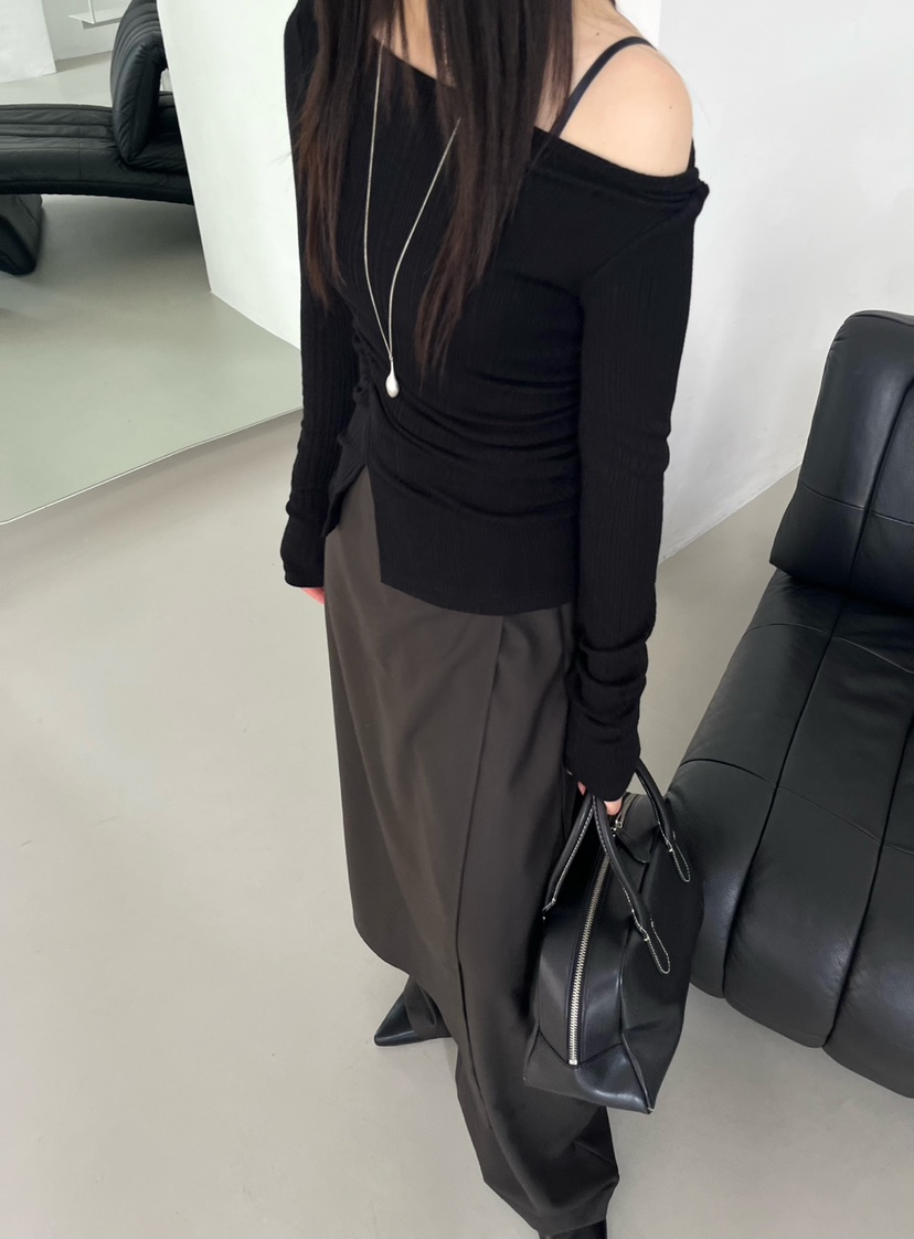 NEAR LEAP-P東大門㊣代購女裝新款熱賣25秋夏人氣長袖T恤NEAR LEAP長袖T恤