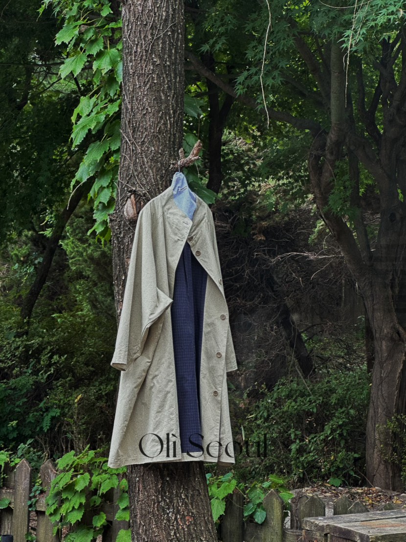 OLI SEOUL東大門㊣直郵女士新款人氣職業熱賣推薦長款風衣OLI SEOUL長款風衣
