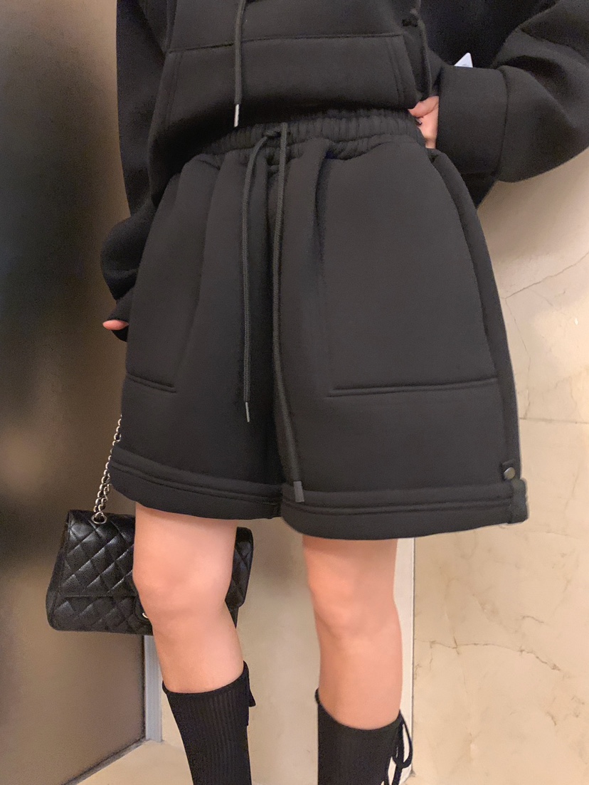 JKICHI韓國代購㊣女裝新款推薦熱賣職業人氣時尚25秋夏短褲JKICHI短褲圖色2