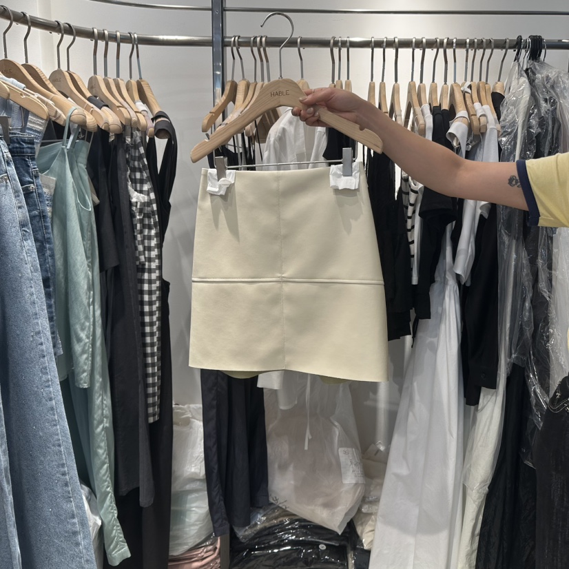 HABLE韓國代購㊣女裝新品推薦真品職業25秋夏人氣時尚短裙緊身HABLE短裙