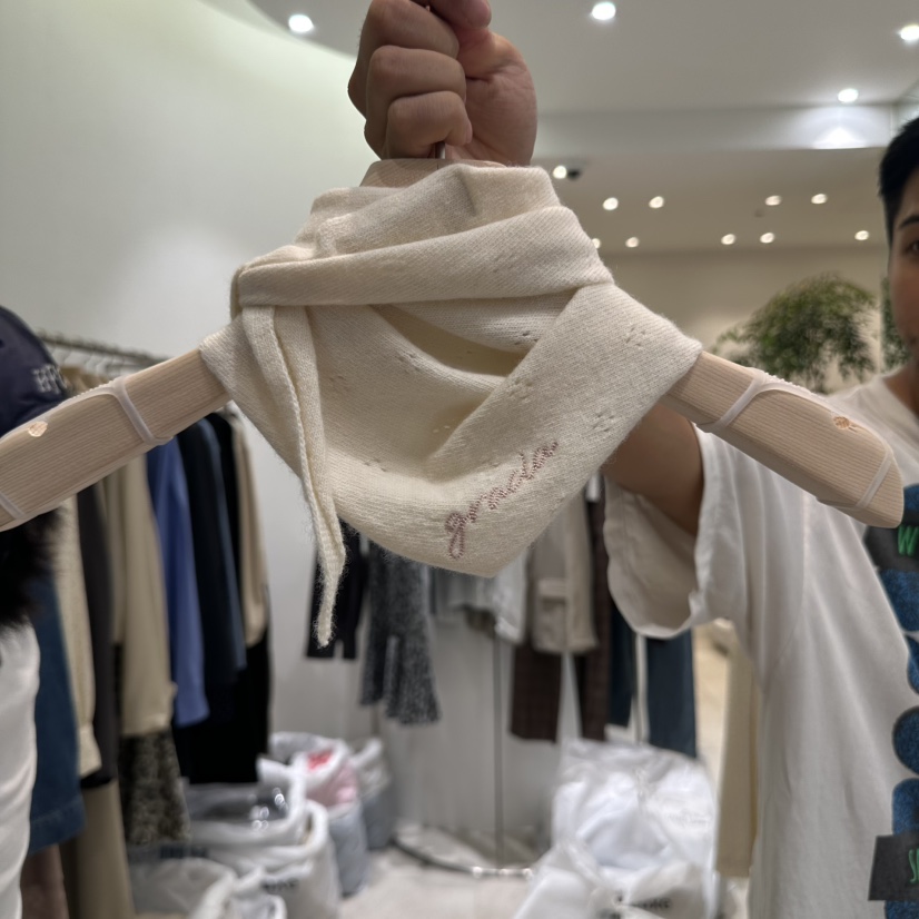 GRACIA韓國代購㊣女裝新品職業25秋夏時尚推薦圍巾披肩羊絨GRACIA圍巾/披肩