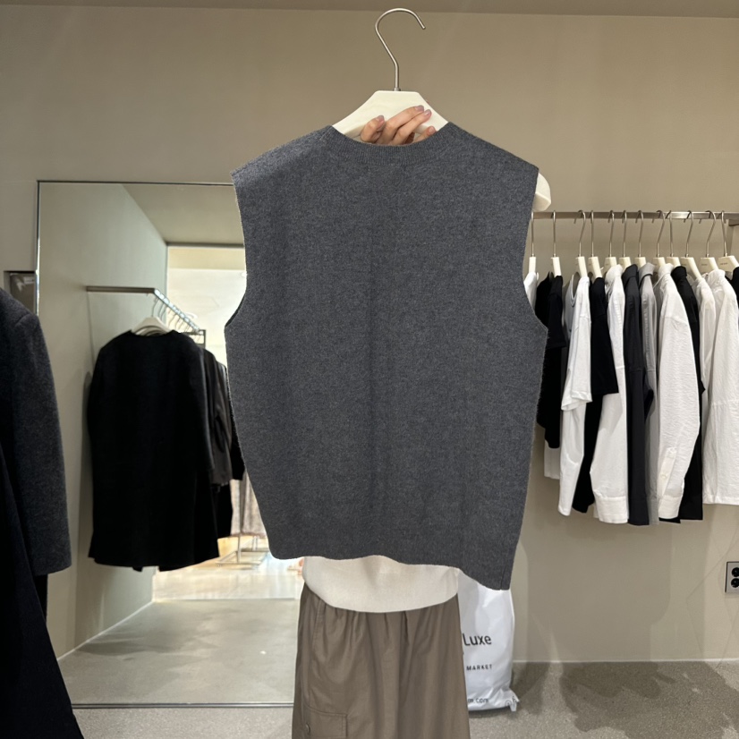 ABLESTUDIO東大門㊣直郵女裝新款熱賣25秋冬職業推薦吊帶背心Limed Spruce吊帶/背心