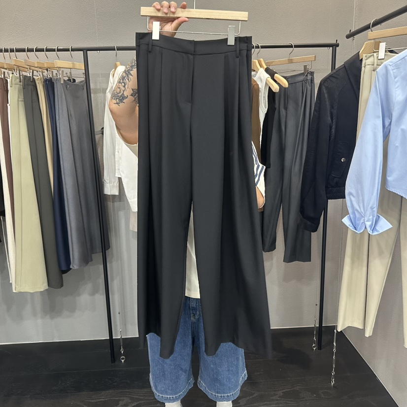 FLAMME TOIT韓國直郵㊣女裝新品25春夏推薦職業休閑褲紐扣FLAMME TOIT休閑褲圖色3