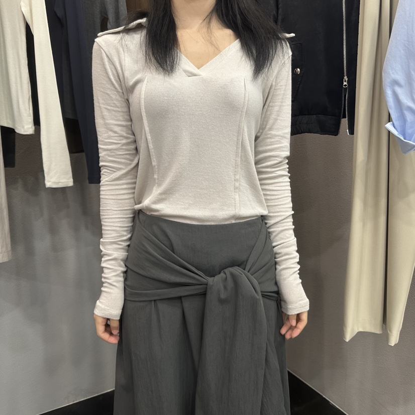 FLAMME TOIT東大門㊣代購女士新款人氣熱賣時尚推薦長袖T恤FLAMME TOIT長袖T恤圖色2