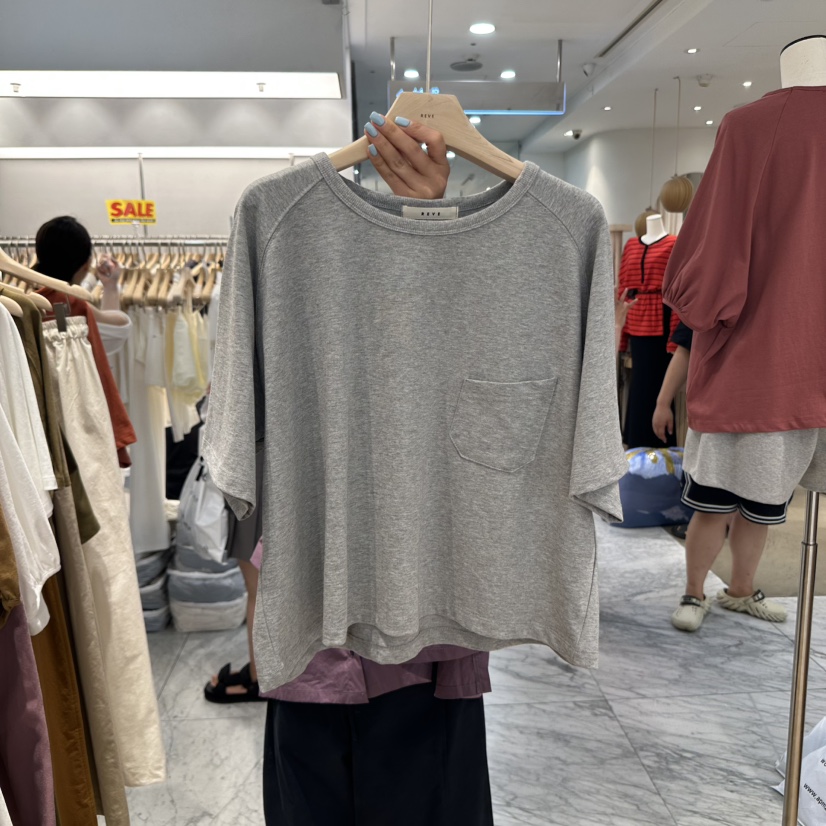 REVE-L韓國直郵㊣女裝新款時尚職業推薦熱賣25秋冬真品T恤REVE-LT恤圖色4
