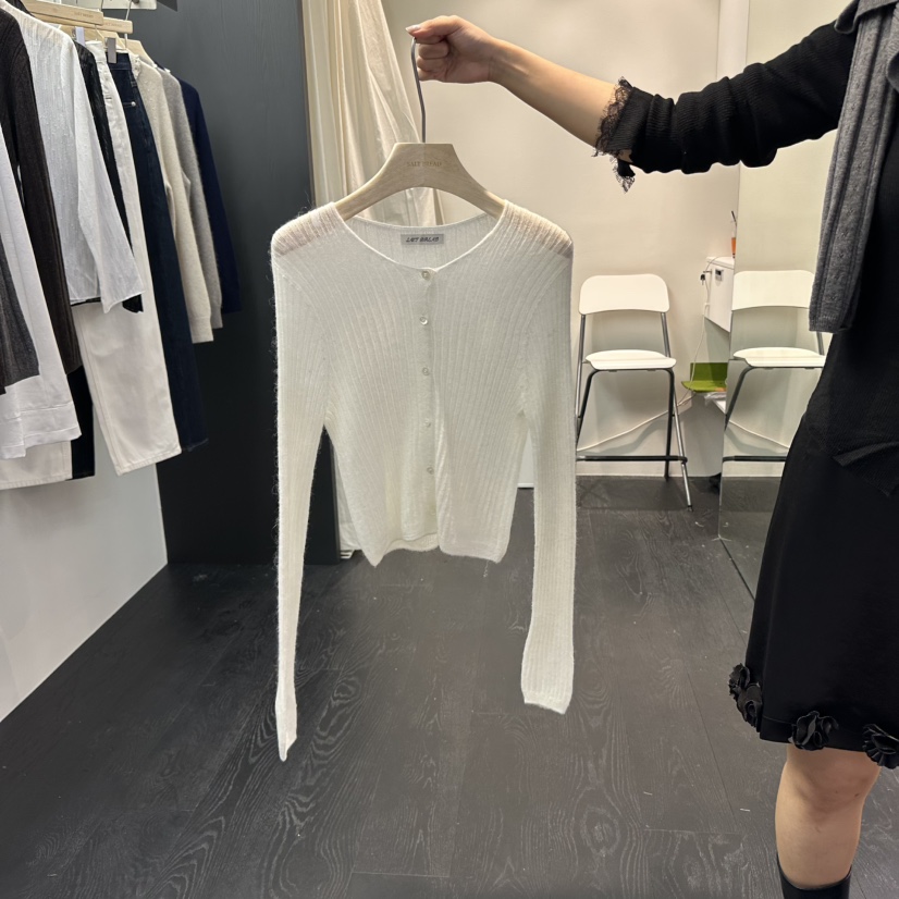 SALT BREAD東大門㊣直郵女士新款25秋夏真品人氣職業針織衫SALT BREAD針織衫圖色1