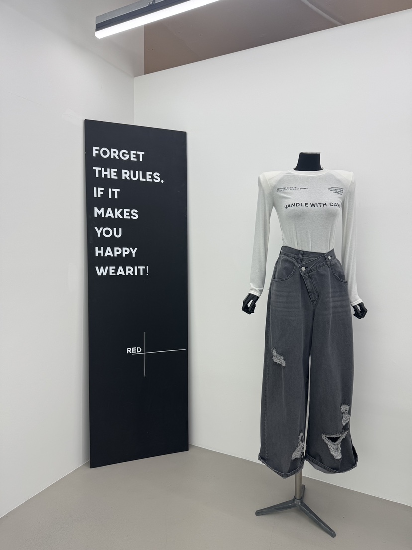 RED-A韓國代購㊣女裝新款25秋冬職業推薦休閑真品時尚牛仔褲RED-A牛仔褲