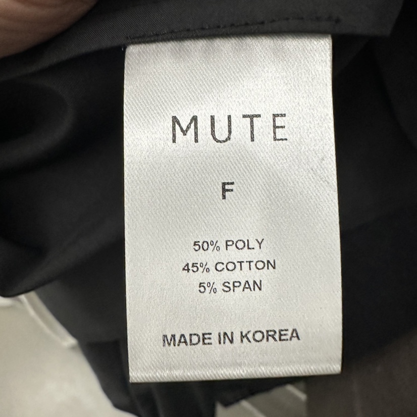 MUTE-P韓國直郵㊣女士新款職業時尚25秋冬推薦熱賣襯衫蕾絲衫MUTE襯衫/蕾絲衫